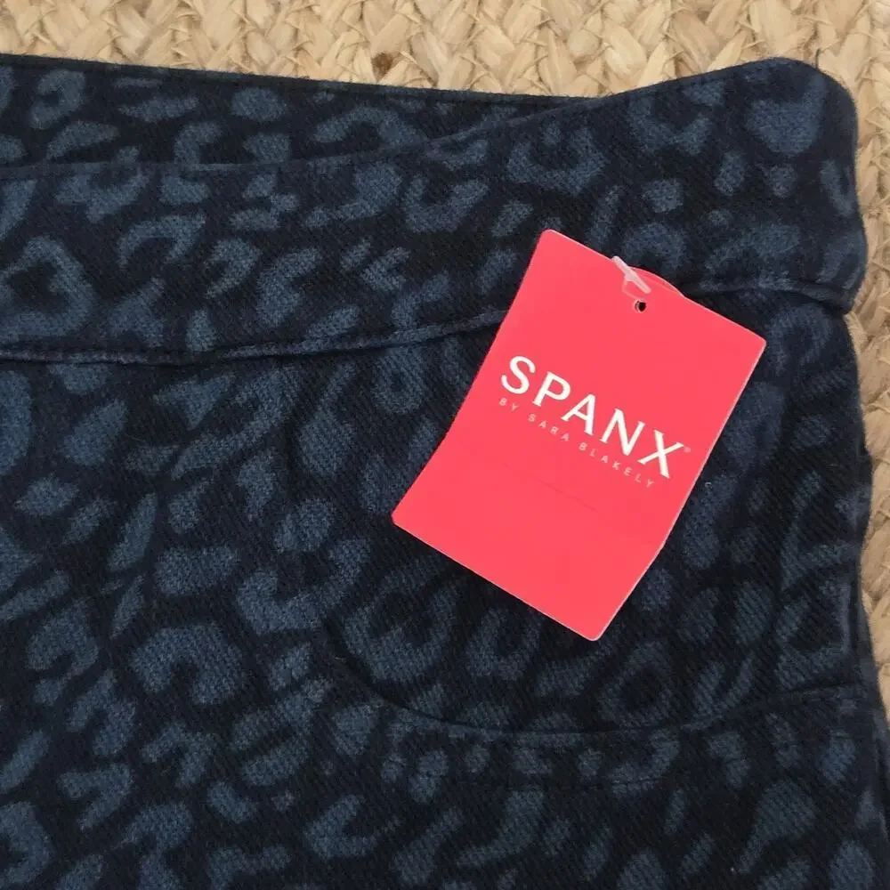 Spanx Ankle Jean-ish Leggings Denim Leopard Pattern HTF Medium‎ - NWT MSRP $98